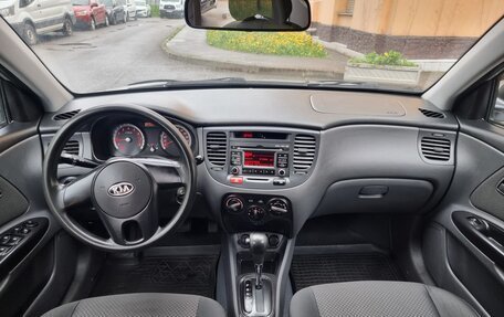 KIA Rio II, 2011 год, 650 000 рублей, 11 фотография