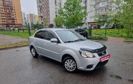 KIA Rio II, 2011 год, 650 000 рублей, 3 фотография