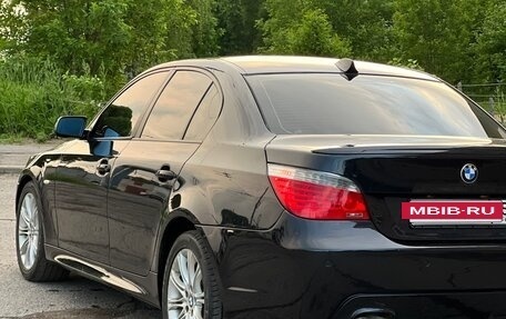 BMW 5 серия, 2005 год, 960 000 рублей, 9 фотография