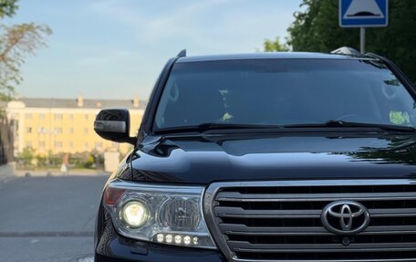 Toyota Land Cruiser 200, 2013 год, 2 770 000 рублей, 10 фотография