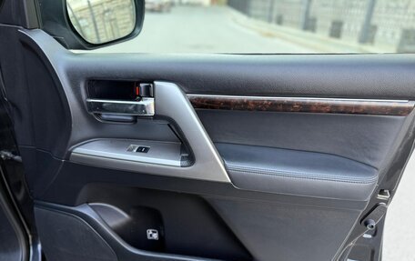 Toyota Land Cruiser 200, 2013 год, 2 770 000 рублей, 36 фотография