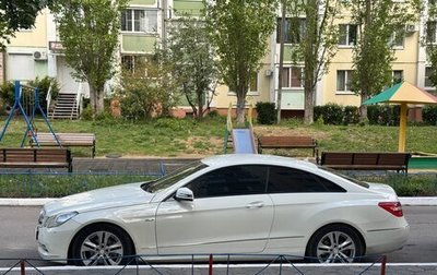 Mercedes-Benz E-Класс, 2011 год, 560 000 рублей, 1 фотография