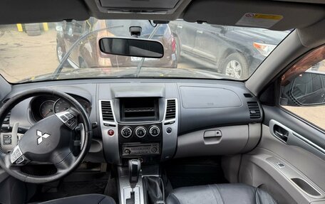 Mitsubishi Pajero Sport II рестайлинг, 2012 год, 1 550 000 рублей, 7 фотография