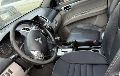 Mitsubishi Pajero Sport II рестайлинг, 2012 год, 1 550 000 рублей, 5 фотография