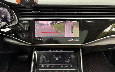 Audi Q8 I, 2020 год, 5 800 000 рублей, 10 фотография