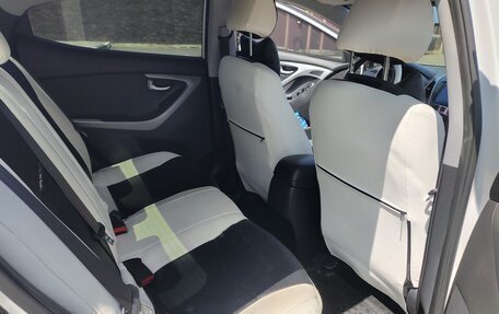 Hyundai Elantra V, 2015 год, 1 650 000 рублей, 11 фотография