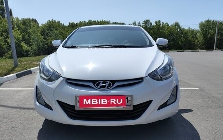 Hyundai Elantra V, 2015 год, 1 650 000 рублей, 9 фотография