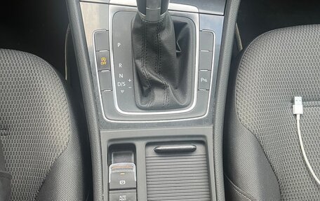 Volkswagen Golf VII, 2018 год, 1 890 000 рублей, 12 фотография