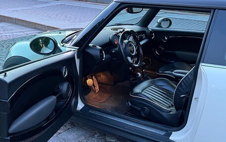 MINI Hatch, 2008 год, 1 200 000 рублей, 14 фотография
