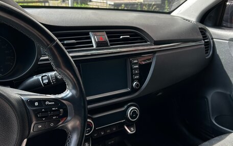 KIA Rio IV, 2018 год, 1 700 000 рублей, 4 фотография