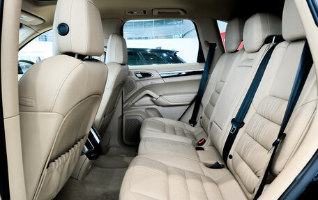 Porsche Cayenne III, 2011 год, 2 590 000 рублей, 15 фотография