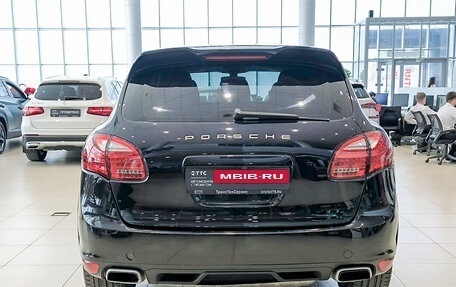 Porsche Cayenne III, 2011 год, 2 590 000 рублей, 7 фотография