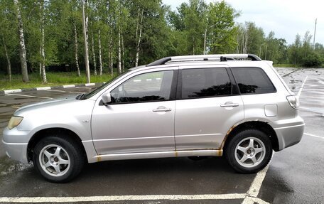 Mitsubishi Outlander III рестайлинг 3, 2005 год, 500 000 рублей, 9 фотография