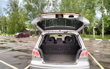 Mitsubishi Outlander III рестайлинг 3, 2005 год, 500 000 рублей, 11 фотография