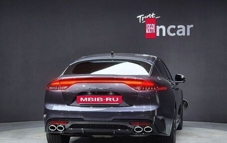 KIA Stinger I, 2021 год, 2 400 000 рублей, 4 фотография