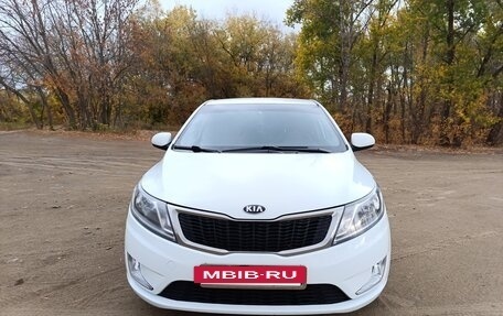 KIA Rio III рестайлинг, 2013 год, 850 000 рублей, 22 фотография