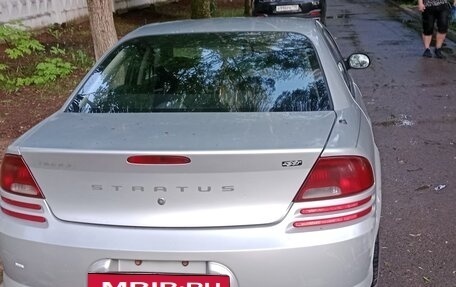 Dodge Stratus II, 2002 год, 290 000 рублей, 5 фотография