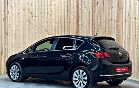 Opel Astra J, 2014 год, 850 000 рублей, 2 фотография