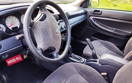 Dodge Stratus II, 2005 год, 250 000 рублей, 8 фотография