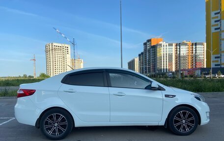KIA Rio III рестайлинг, 2014 год, 915 000 рублей, 7 фотография