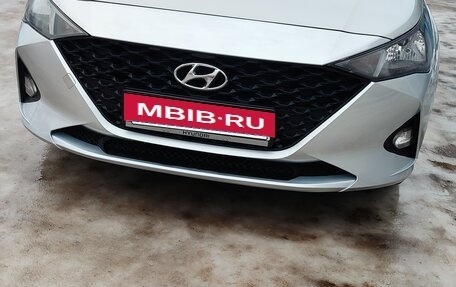 Hyundai Solaris II рестайлинг, 2021 год, 1 500 000 рублей, 3 фотография