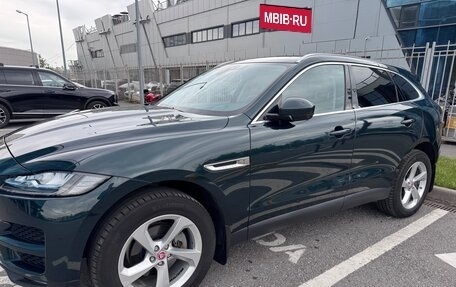Jaguar F-Pace, 2017 год, 4 300 000 рублей, 6 фотография