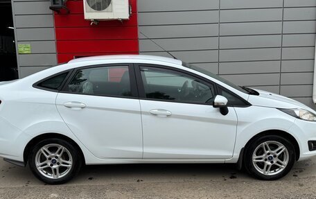 Ford Fiesta, 2015 год, 650 000 рублей, 3 фотография