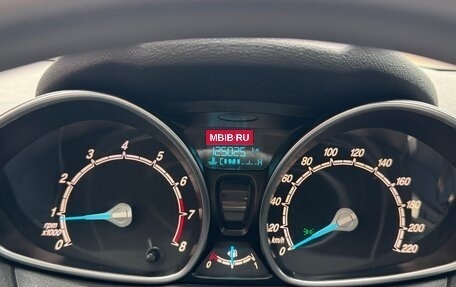 Ford Fiesta, 2015 год, 650 000 рублей, 15 фотография