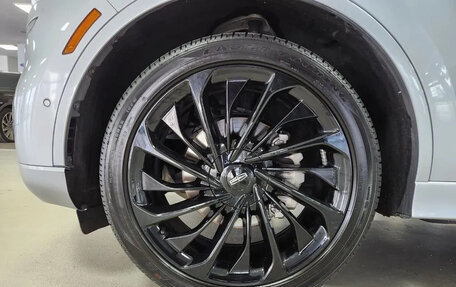 Lincoln Aviator II, 2022 год, 4 799 014 рублей, 5 фотография