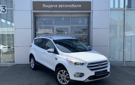 Ford Kuga III, 2017 год, 1 890 000 рублей, 3 фотография