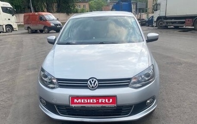 Volkswagen Polo VI (EU Market), 2011 год, 800 000 рублей, 1 фотография