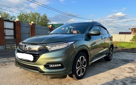 Honda Vezel, 2018 год, 1 850 000 рублей, 1 фотография