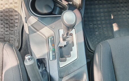Toyota RAV4, 2017 год, 3 000 000 рублей, 10 фотография