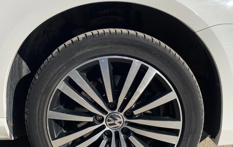 Volkswagen Passat B7, 2014 год, 1 270 000 рублей, 9 фотография