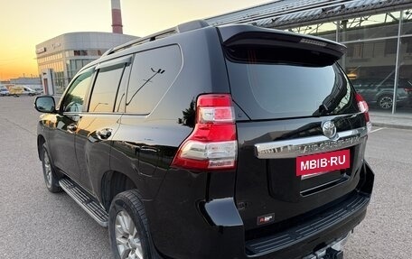 Toyota Land Cruiser Prado 150 рестайлинг 2, 2015 год, 3 600 000 рублей, 5 фотография