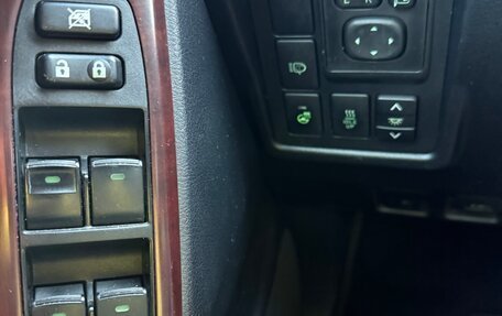 Toyota Land Cruiser Prado 150 рестайлинг 2, 2015 год, 3 600 000 рублей, 22 фотография