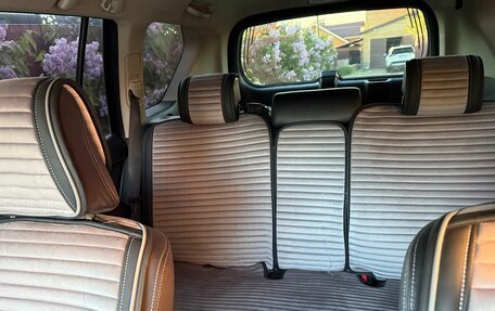 Toyota Land Cruiser Prado 150 рестайлинг 2, 2015 год, 3 600 000 рублей, 20 фотография