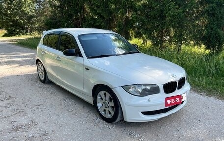 BMW 1 серия, 2008 год, 685 000 рублей, 2 фотография