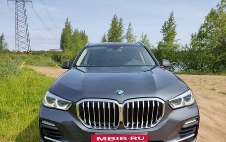 BMW X5, 2019 год, 6 800 000 рублей, 2 фотография