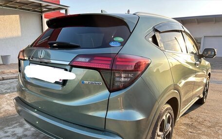 Honda Vezel, 2018 год, 1 850 000 рублей, 5 фотография