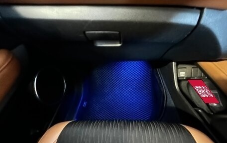 Honda Vezel, 2018 год, 1 850 000 рублей, 18 фотография