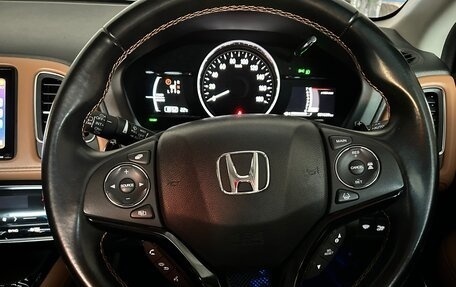 Honda Vezel, 2018 год, 1 850 000 рублей, 14 фотография