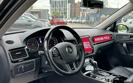 Volkswagen Touareg III, 2011 год, 2 149 000 рублей, 8 фотография
