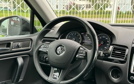 Volkswagen Touareg III, 2011 год, 2 149 000 рублей, 12 фотография