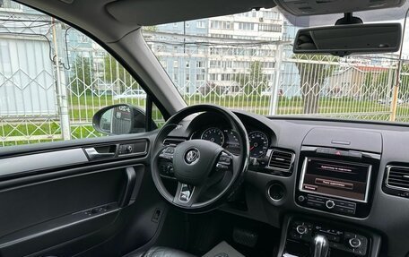 Volkswagen Touareg III, 2011 год, 2 149 000 рублей, 9 фотография