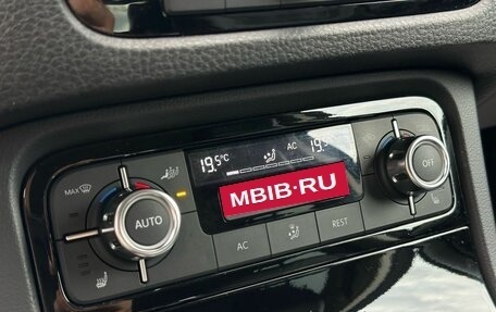 Volkswagen Touareg III, 2011 год, 2 149 000 рублей, 23 фотография
