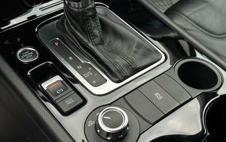 Volkswagen Touareg III, 2011 год, 2 149 000 рублей, 25 фотография