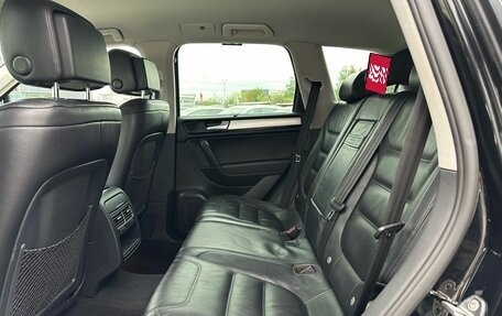 Volkswagen Touareg III, 2011 год, 2 149 000 рублей, 30 фотография