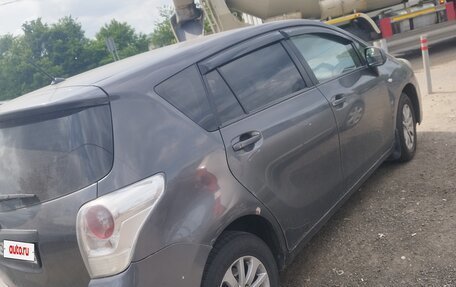 Toyota Verso I, 2010 год, 450 000 рублей, 2 фотография