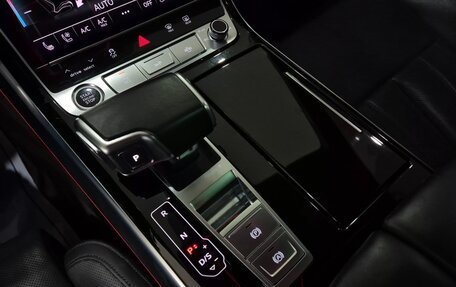 Audi A8, 2021 год, 9 600 000 рублей, 13 фотография